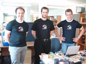 A picture of the members of the Research Group Embedded Interaction: Albrecht Schmidt, Matthisa Kranz, Paul Holleis.