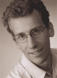 A picture of the author, Paul Holleis.